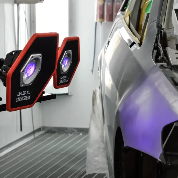 Carsystem UV LED Akku Strahler, mit 180° Schwenkfuß 154.645