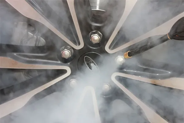Tornador STEAM Dampfreinigungsgerät 3250 W